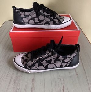 COACH Barrett Signature Tennis Shoes - Size 6.5